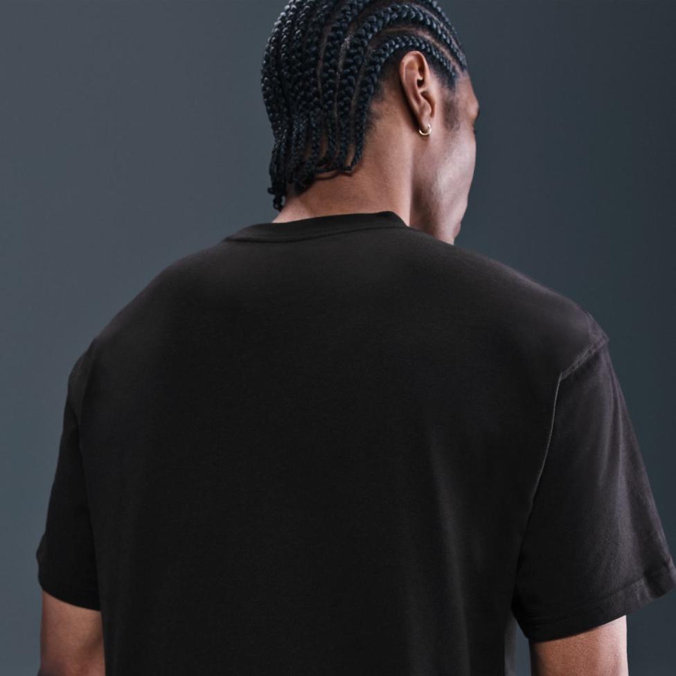 Жіноча футболка NIKE M NSW TEE ACCS PATCH CNCT FA25