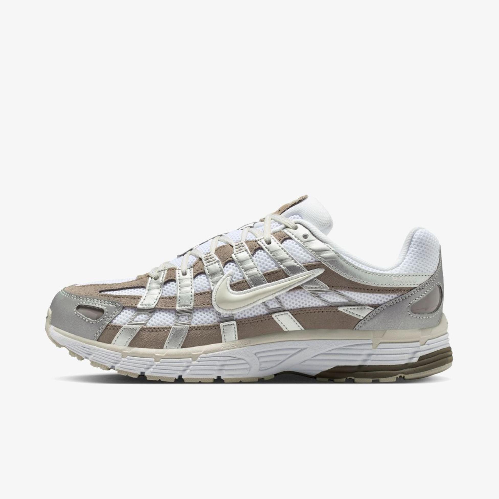Жіночі кросівки NIKE W P-6000
