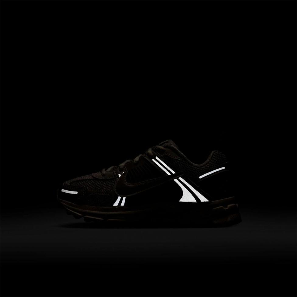 Детские кроссовки NIKE VOMERO 5 LACE (PS)_image_9