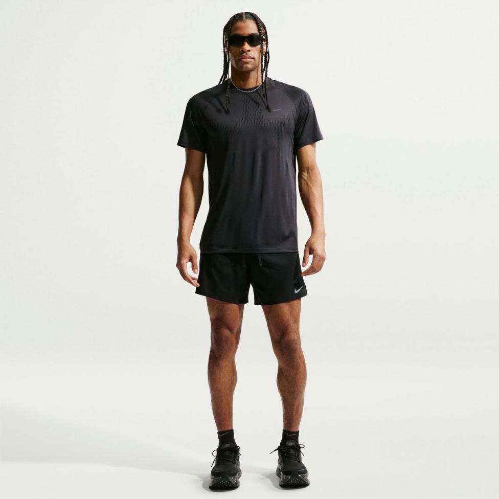 Чоловіча футболка NIKE M NK DFADV STRIDE NVLTY SS TOP_image_4