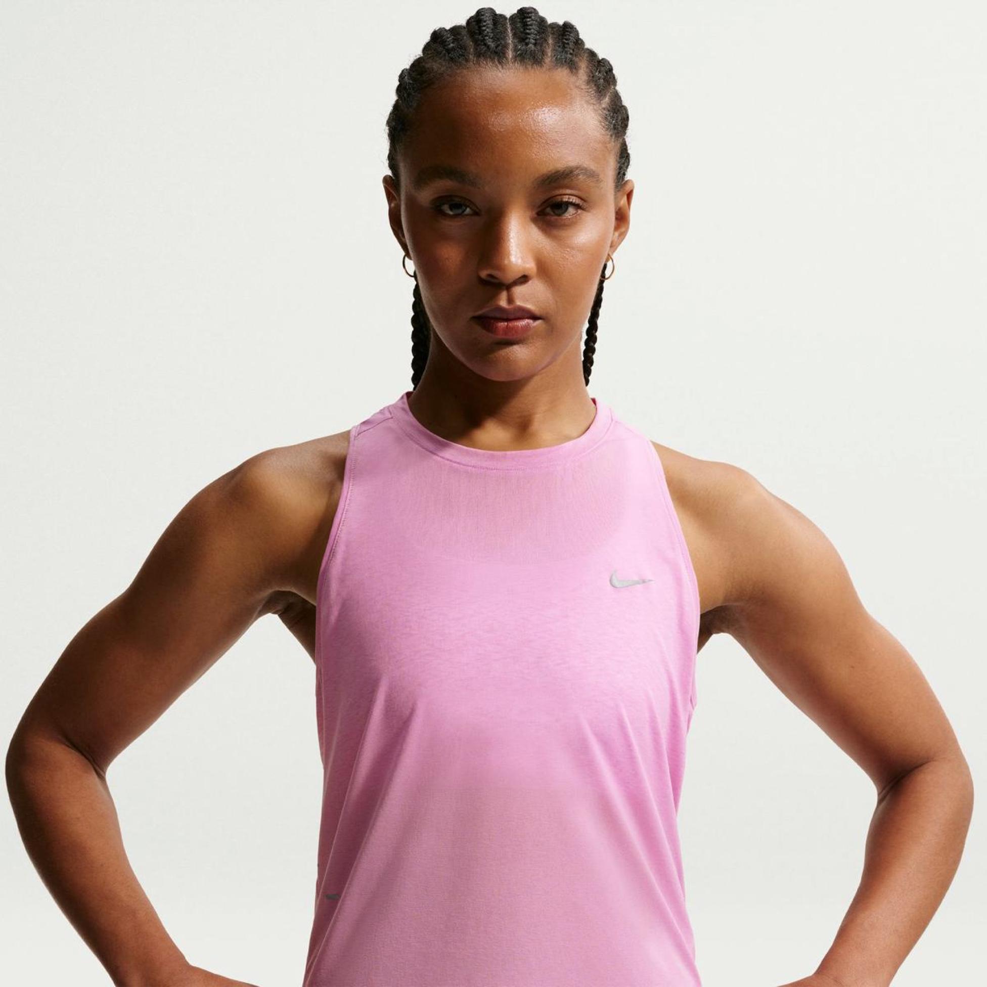 Жіноча майка NIKE W NK SWIFT NVLT BRTHE TANK