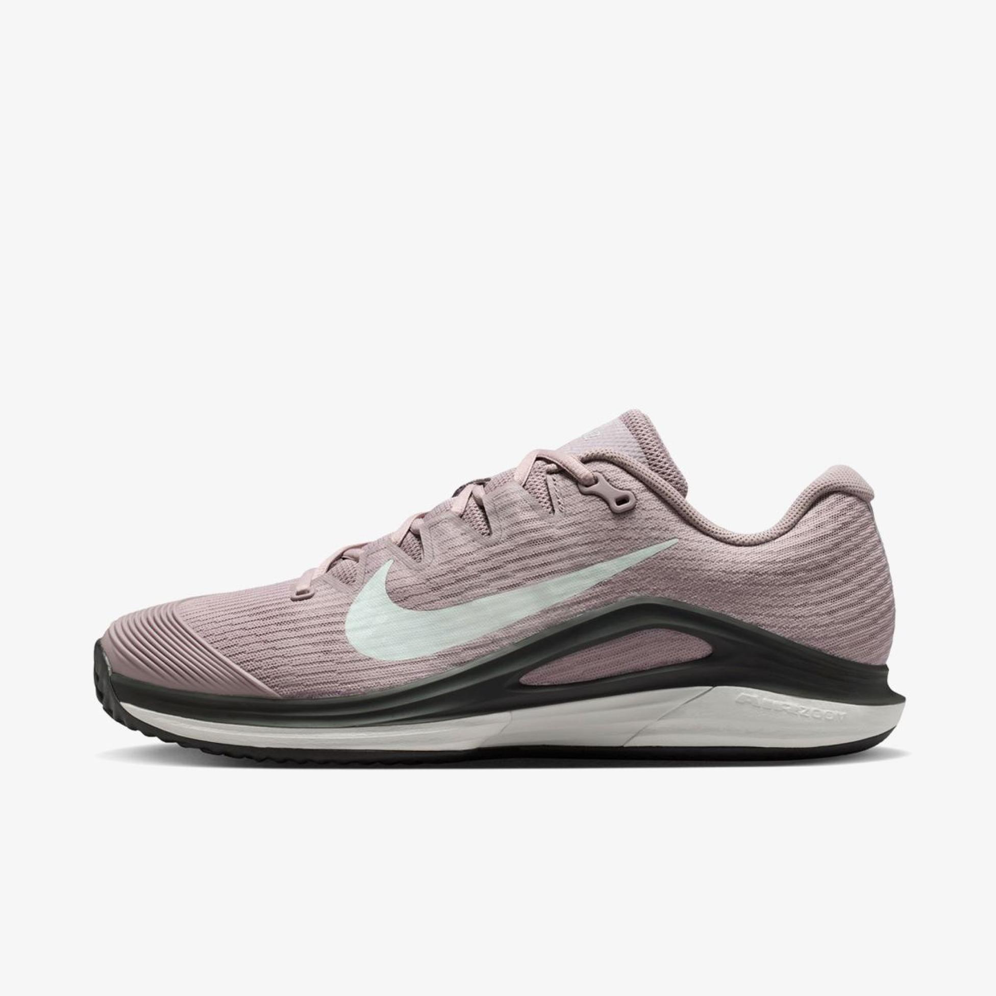 Чоловічі кросівки NIKE M ZOOM VAPOR 12 CLY PRM