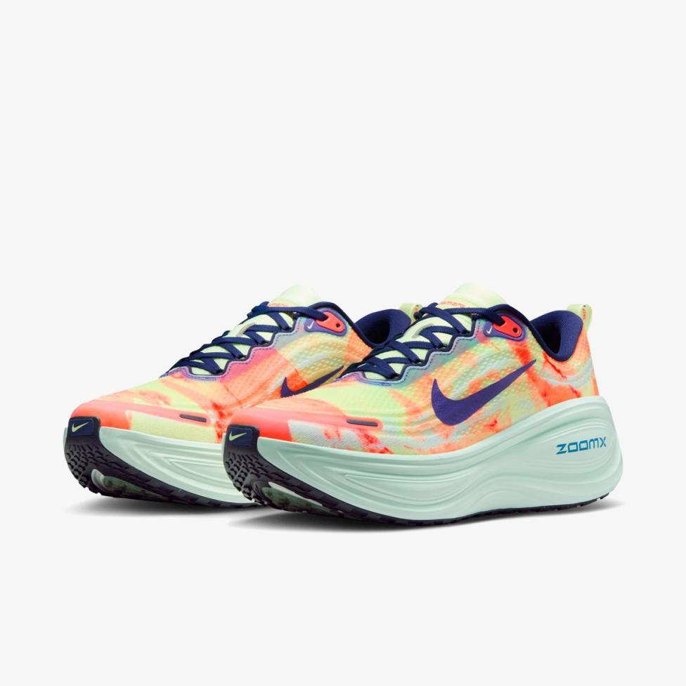 Чоловічі кросівки NIKE VOMERO PLUS BARELY VOLT_image_5