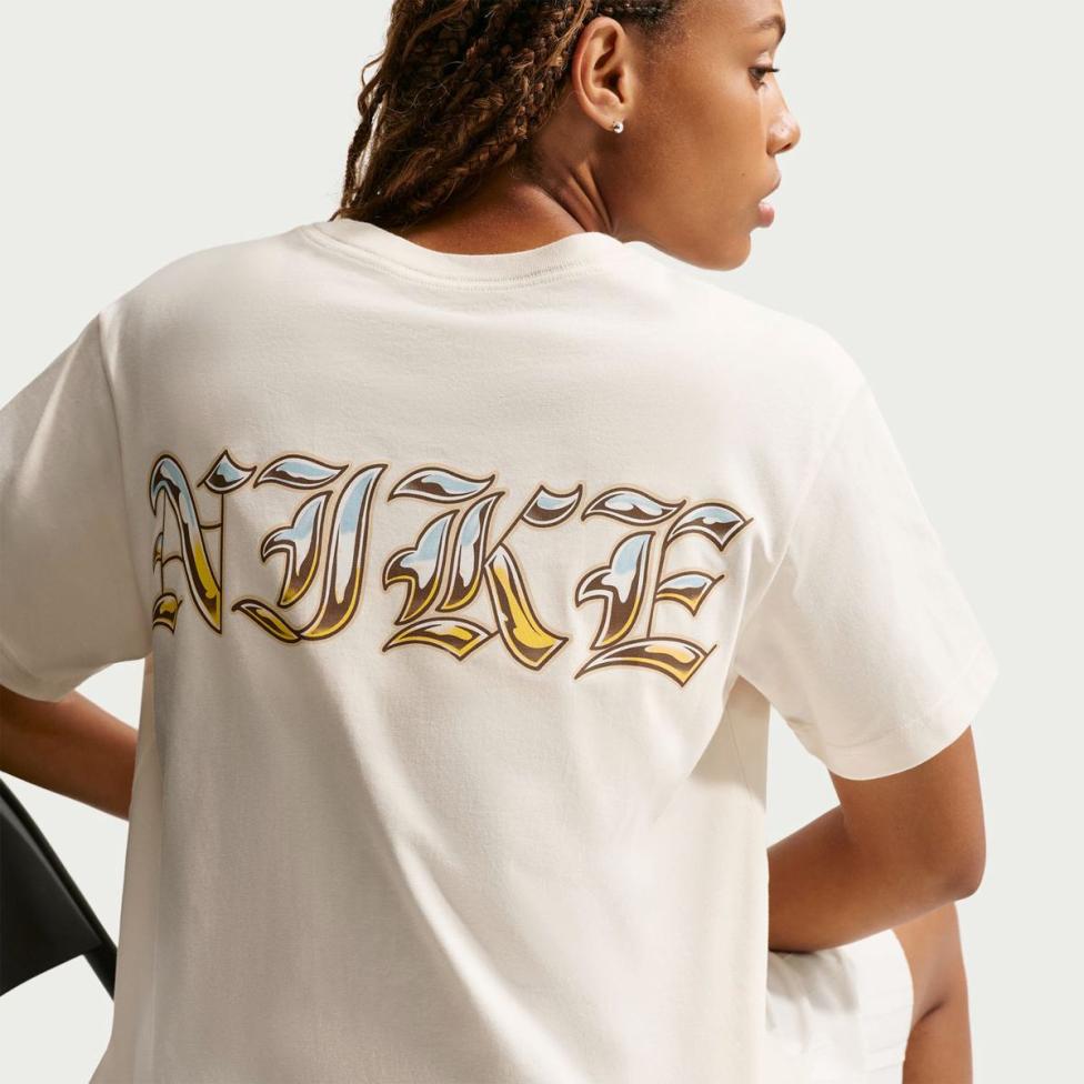 Жіноча футболка NIKE SPORTSWEAR CLUB CLASSIC