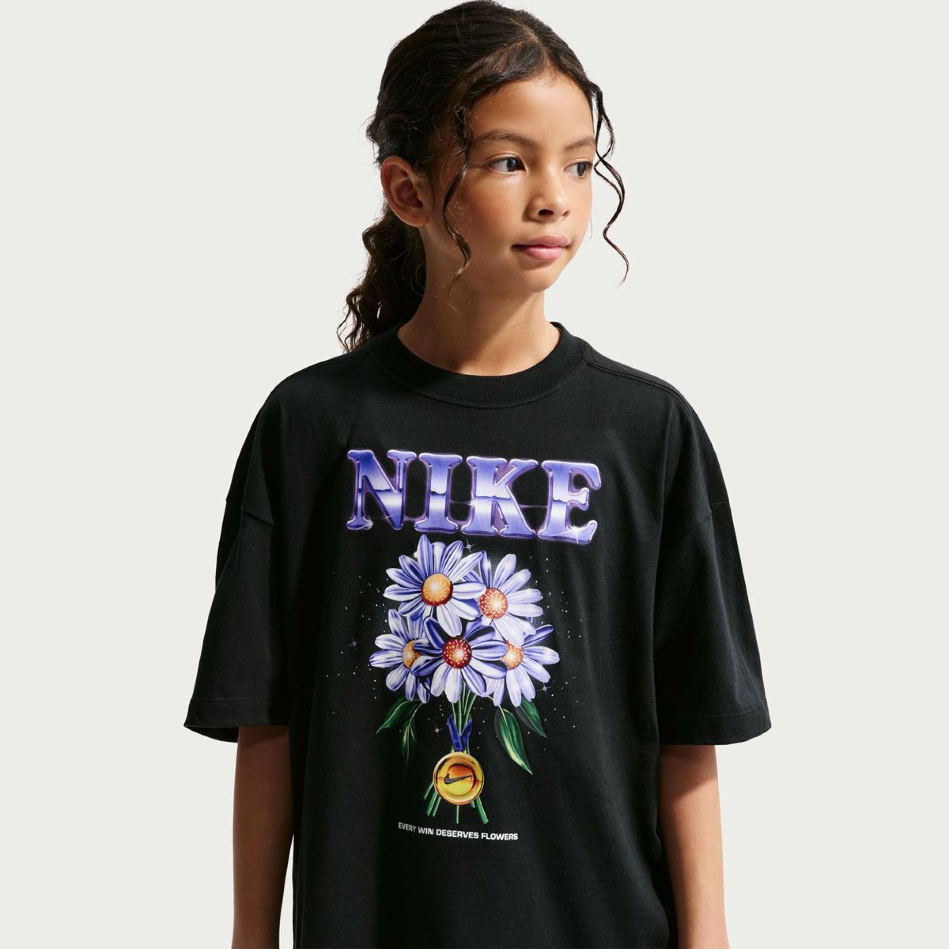 Дитяча футболка NIKE G NSW TEE FLOWERS OS