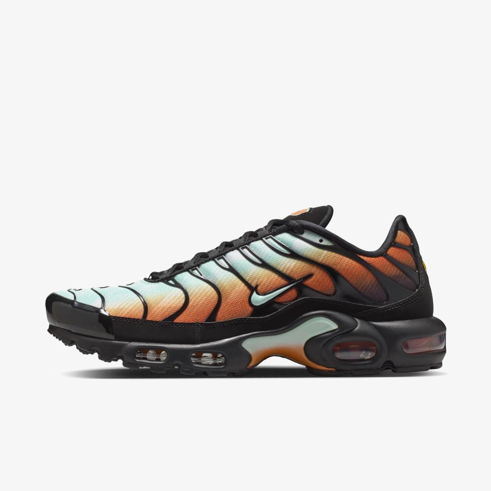 Чоловічі кросівки NIKE AIR MAX PLUS OG PRM