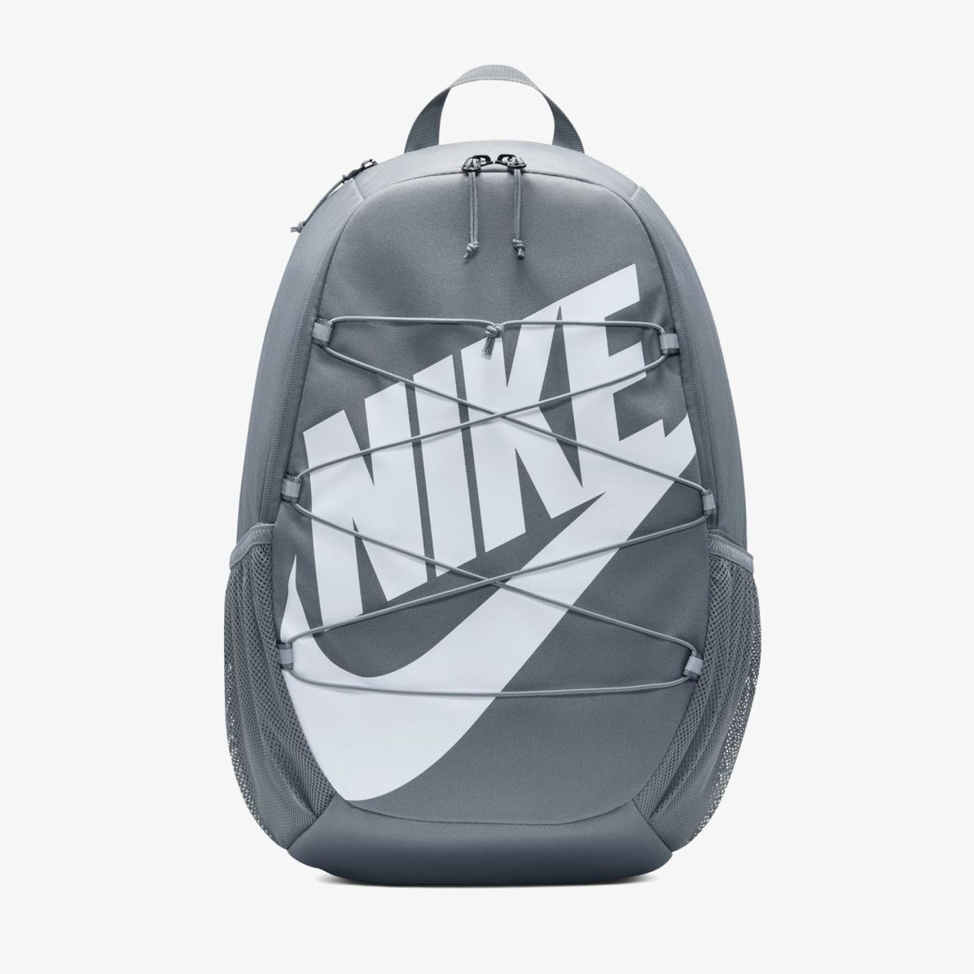 Рюкзак NIKE HERITAGE SWEEP BACKPACK