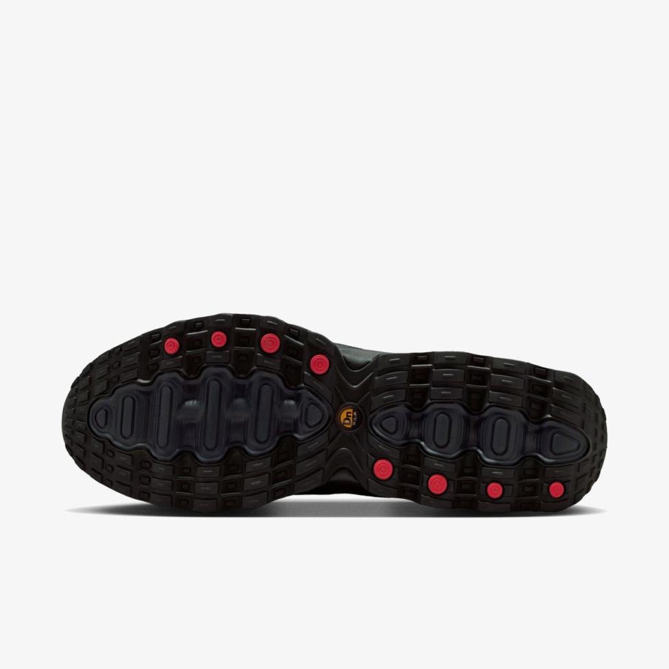 Жіночі кросівки NIKE W AIR MAX DN8