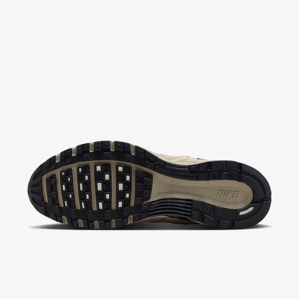 Чоловічі кросівки NIKE P-6000 PRM