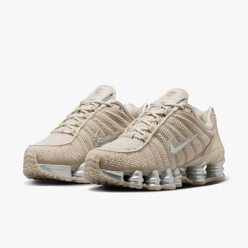 Жіночі кросівки NIKE W SHOX TL_image_5