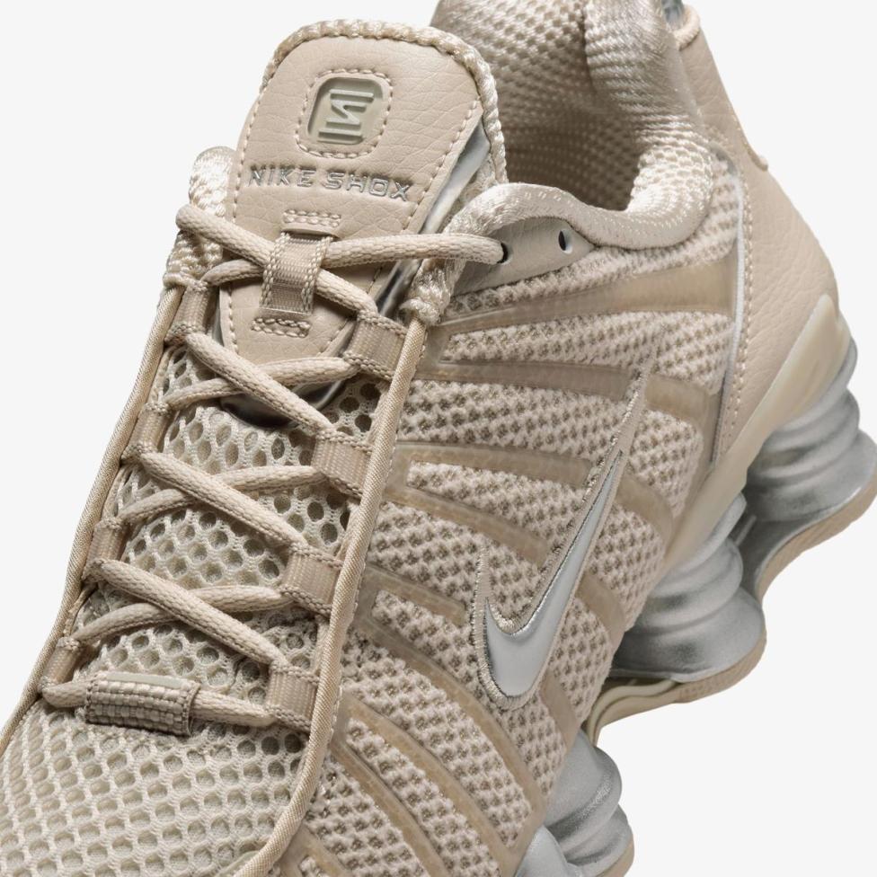 Жіночі кросівки NIKE W SHOX TL_image_7