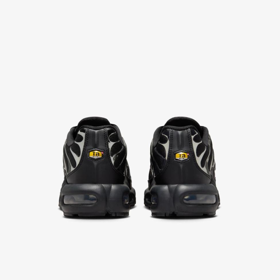 Жіночі кросівки NIKE W AIR MAX PLUS SE_image_6