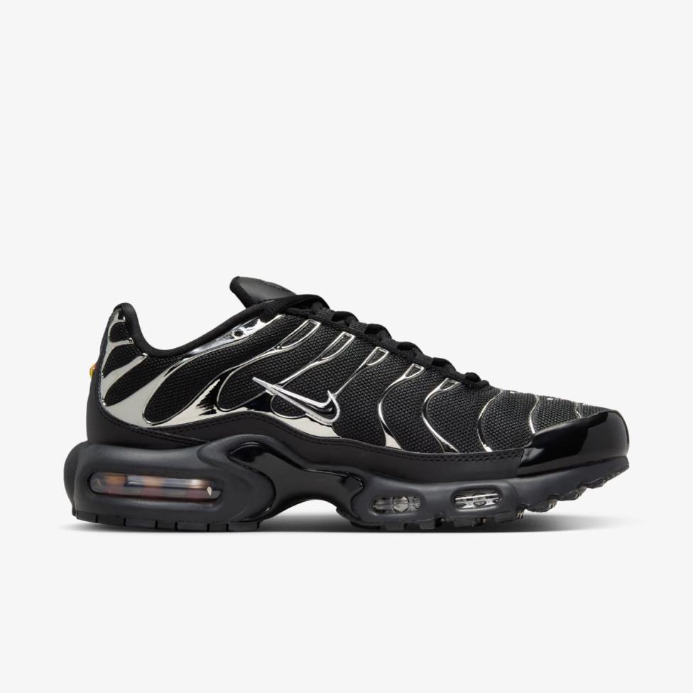 Жіночі кросівки NIKE W AIR MAX PLUS SE_image_3