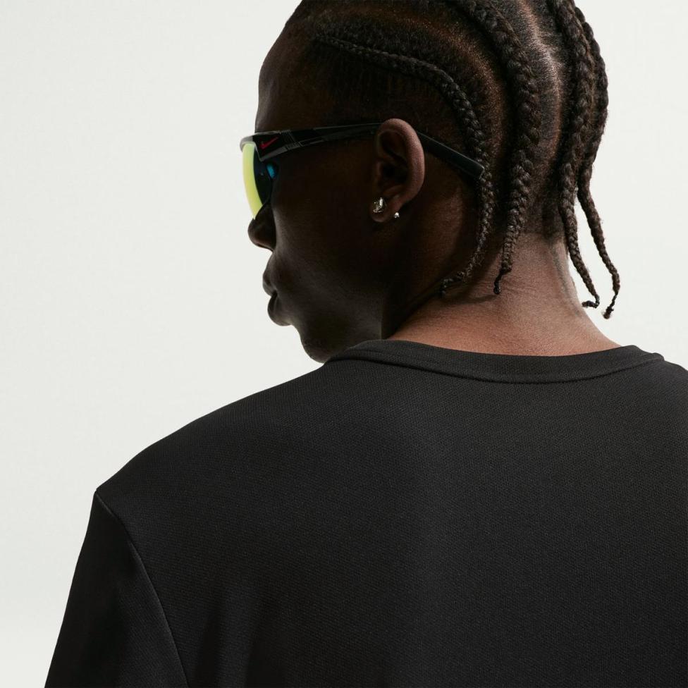 Чоловіча футболка NIKE M NK DF UV MILER SS