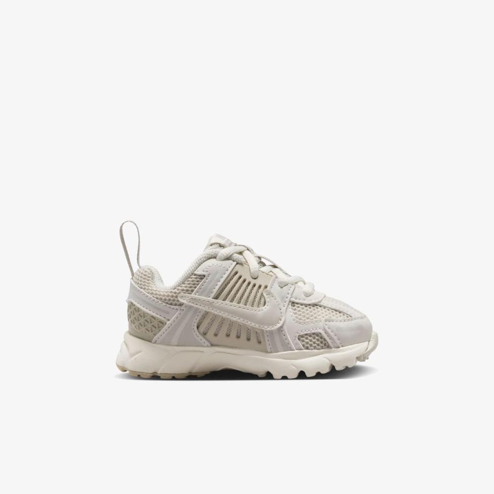 Детские кроссовки NIKE VOMERO 5 LACE (TD)_image_3
