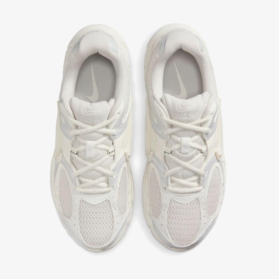 Жіночі кросівки NIKE W V5 RNR_image_4