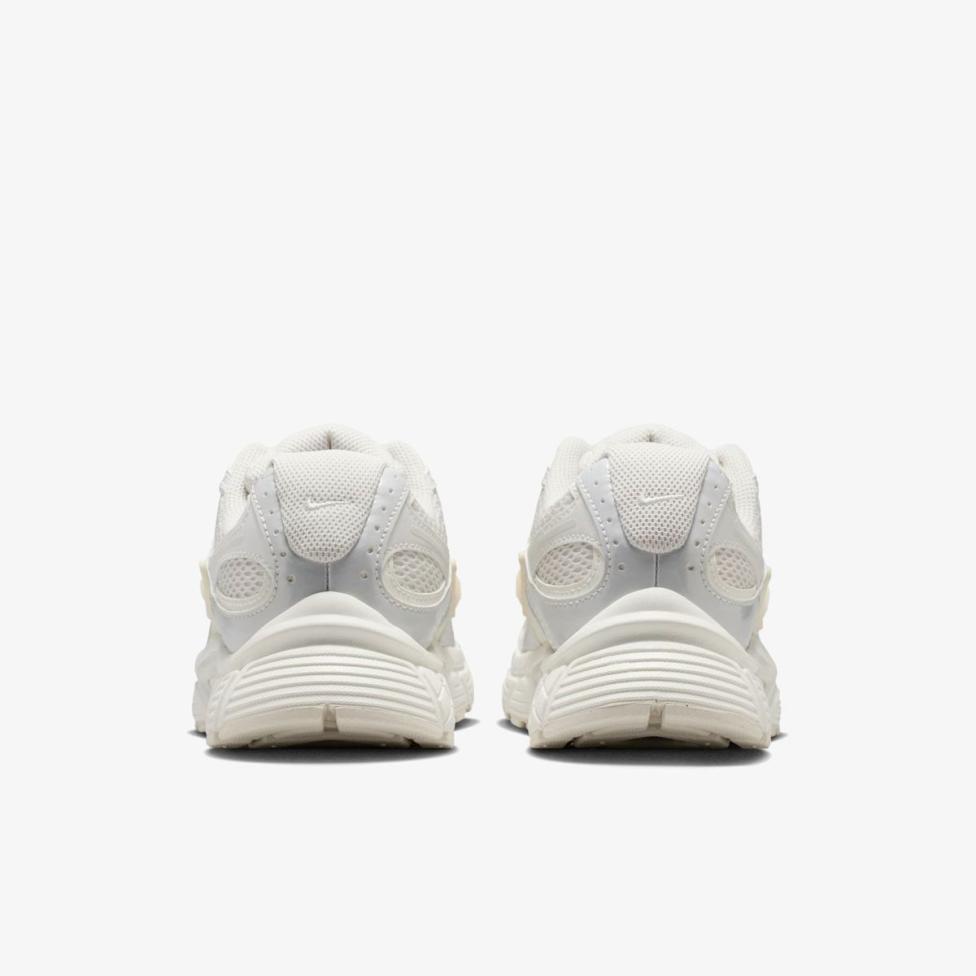 Жіночі кросівки NIKE W V5 RNR_image_6