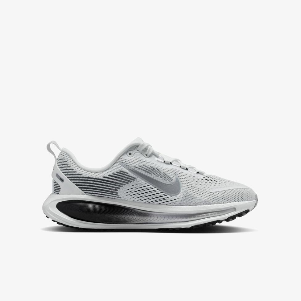 Детские кроссовки NIKE VOMERO 18 RR GS_image_3