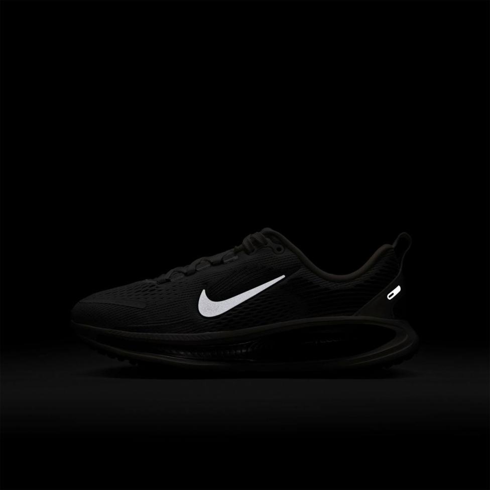 Детские кроссовки NIKE VOMERO 18 RR GS_image_8