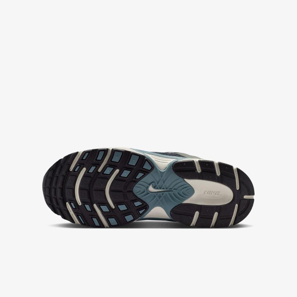 Дитячі кросівки NIKE V5 RNR SUEDE (GS)