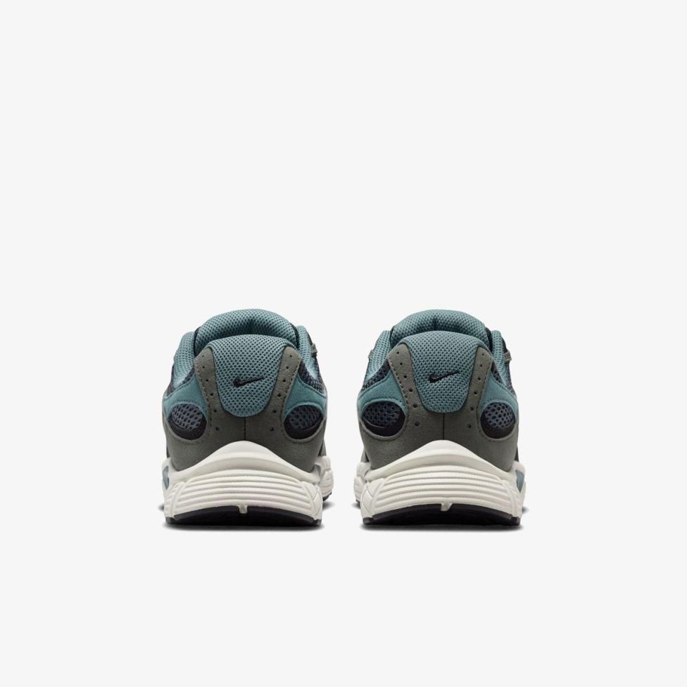 Детские кроссовки NIKE V5 RNR SUEDE (GS)_image_6