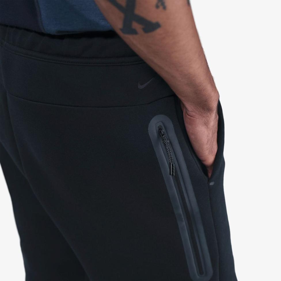 Чоловічі шорти NIKE M NK TECH FLC SHORT