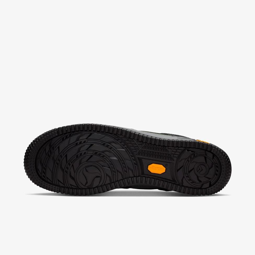 Чоловічі кросівки NIKE AIR FORCE 1 '07 LX VIBRAM