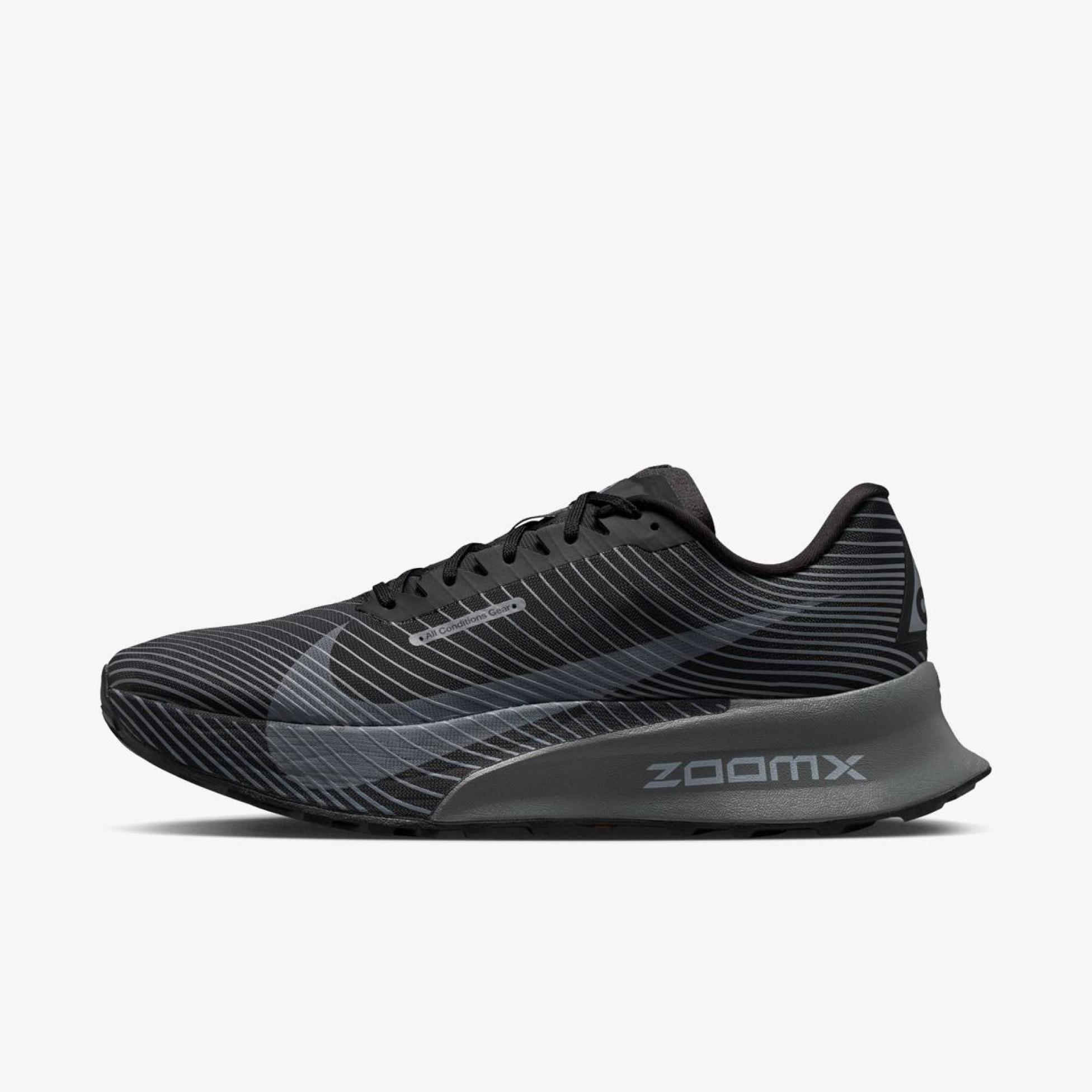 Чоловічі кросівки NIKE ACG ULTRAFLY TRAIL