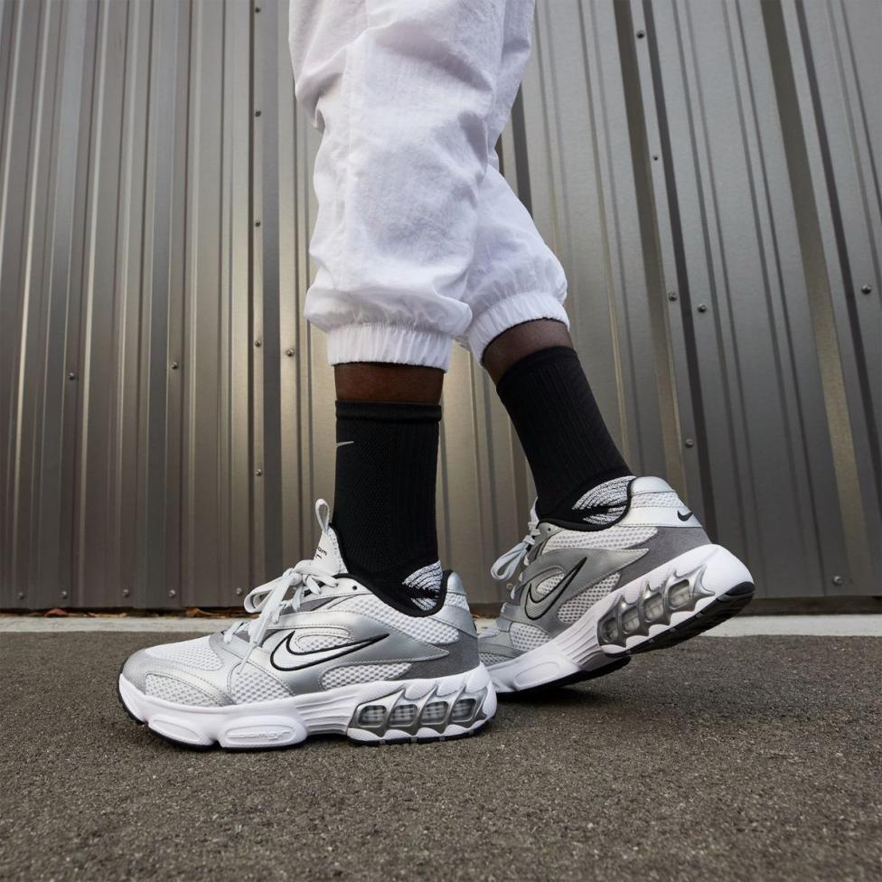 Жіночі кросівки NIKE W ZOOM AIR FIRE_image_10