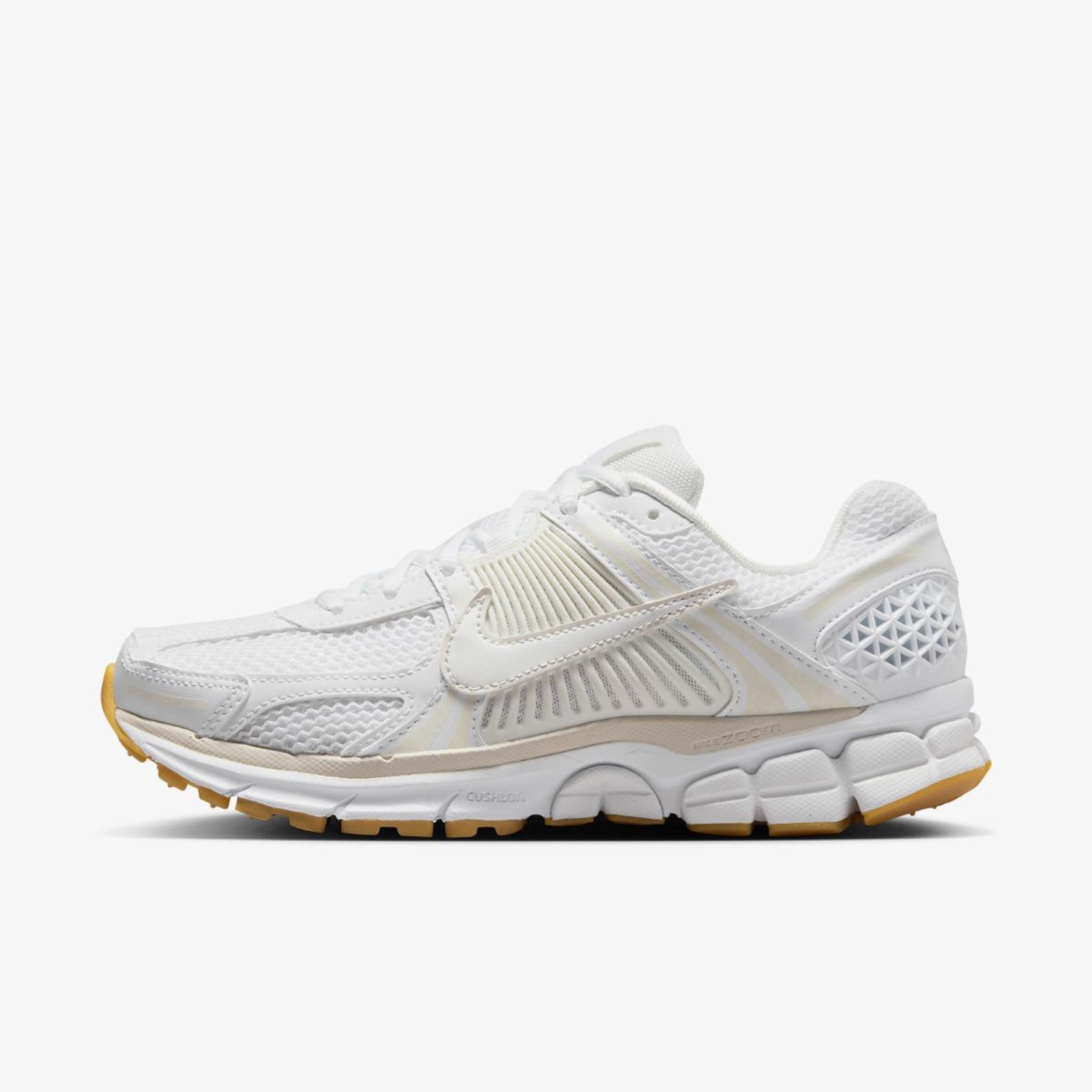 Жіночі кросівки NIKE W ZOOM VOMERO 5
