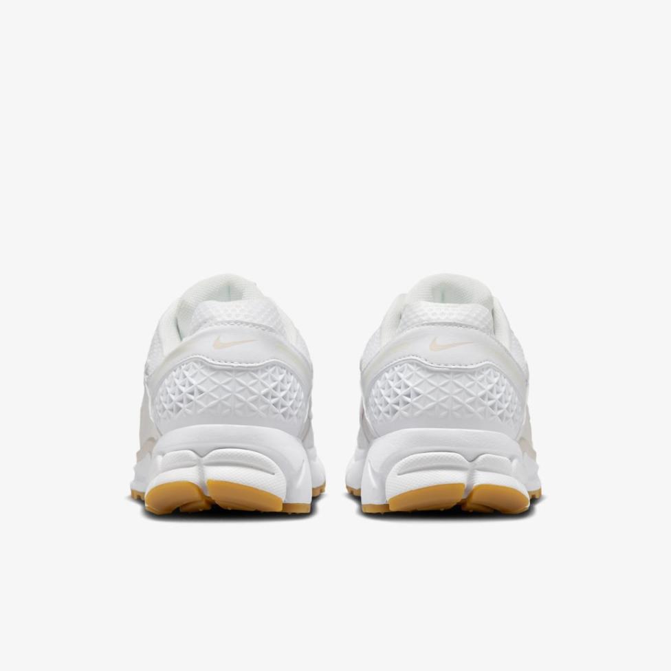 Жіночі кросівки NIKE W ZOOM VOMERO 5_image_6
