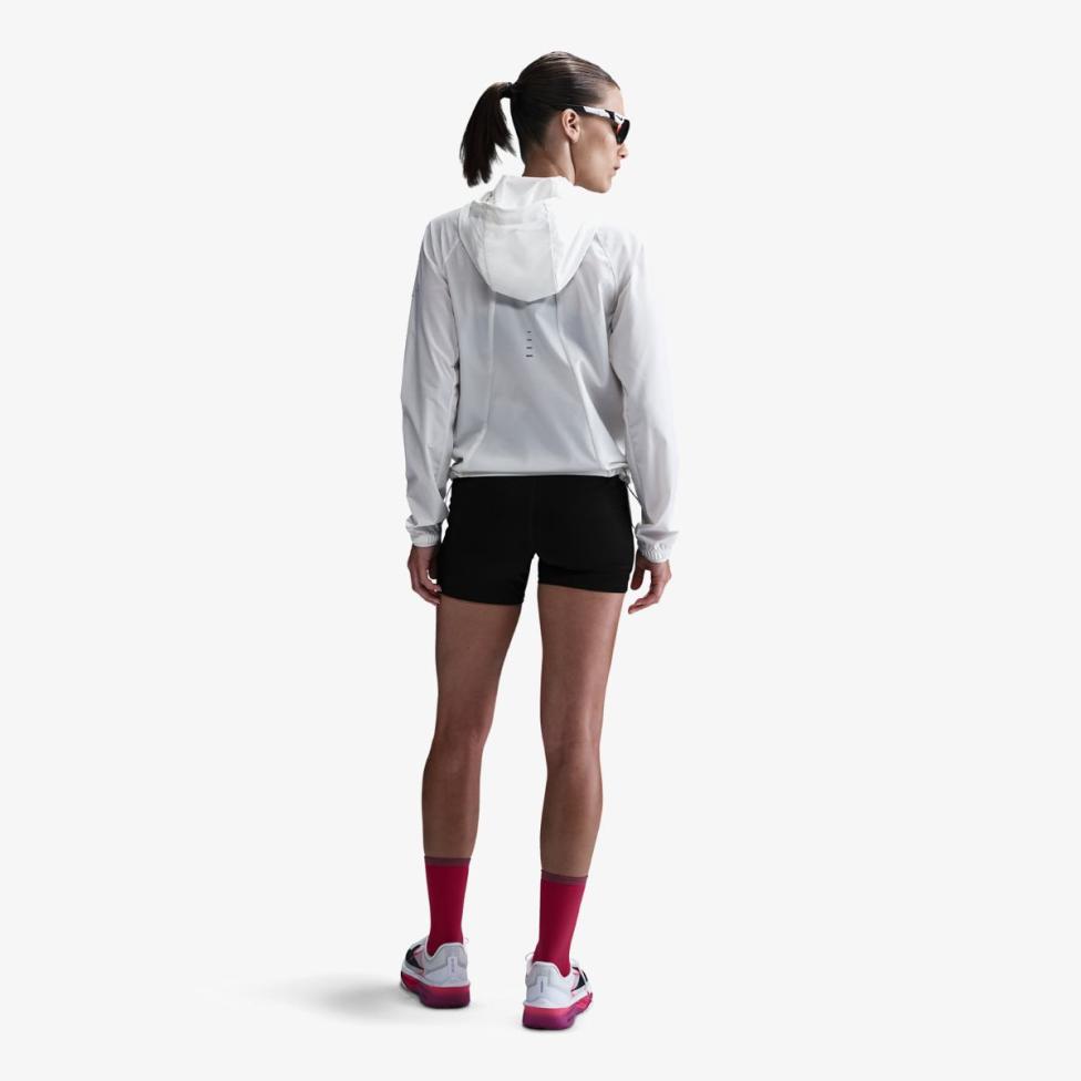 Жіночі шорти NIKE W NK Dri-FIT SWIFT HR 4IN SHORT_image_5