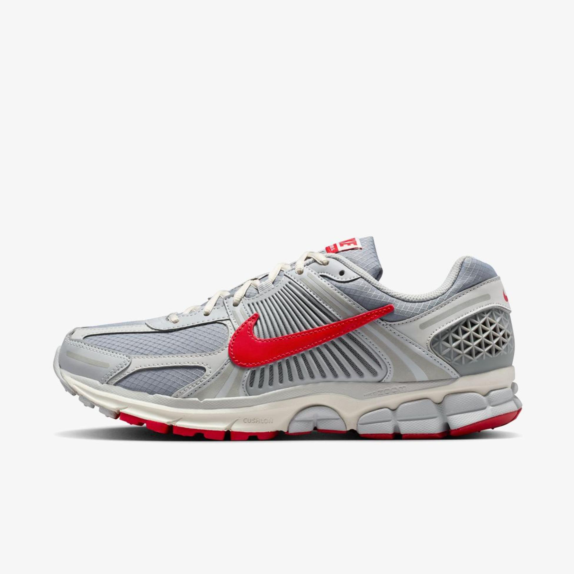 Чоловічі кросівки NIKE ZOOM VOMERO 5 SE