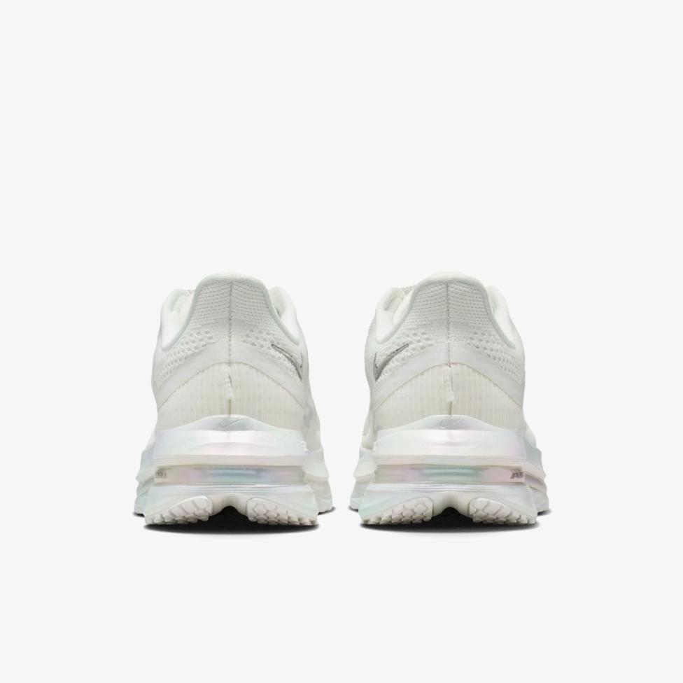 Жіночі кросівки NIKE W PEGASUS PREMIUM ESS_image_6