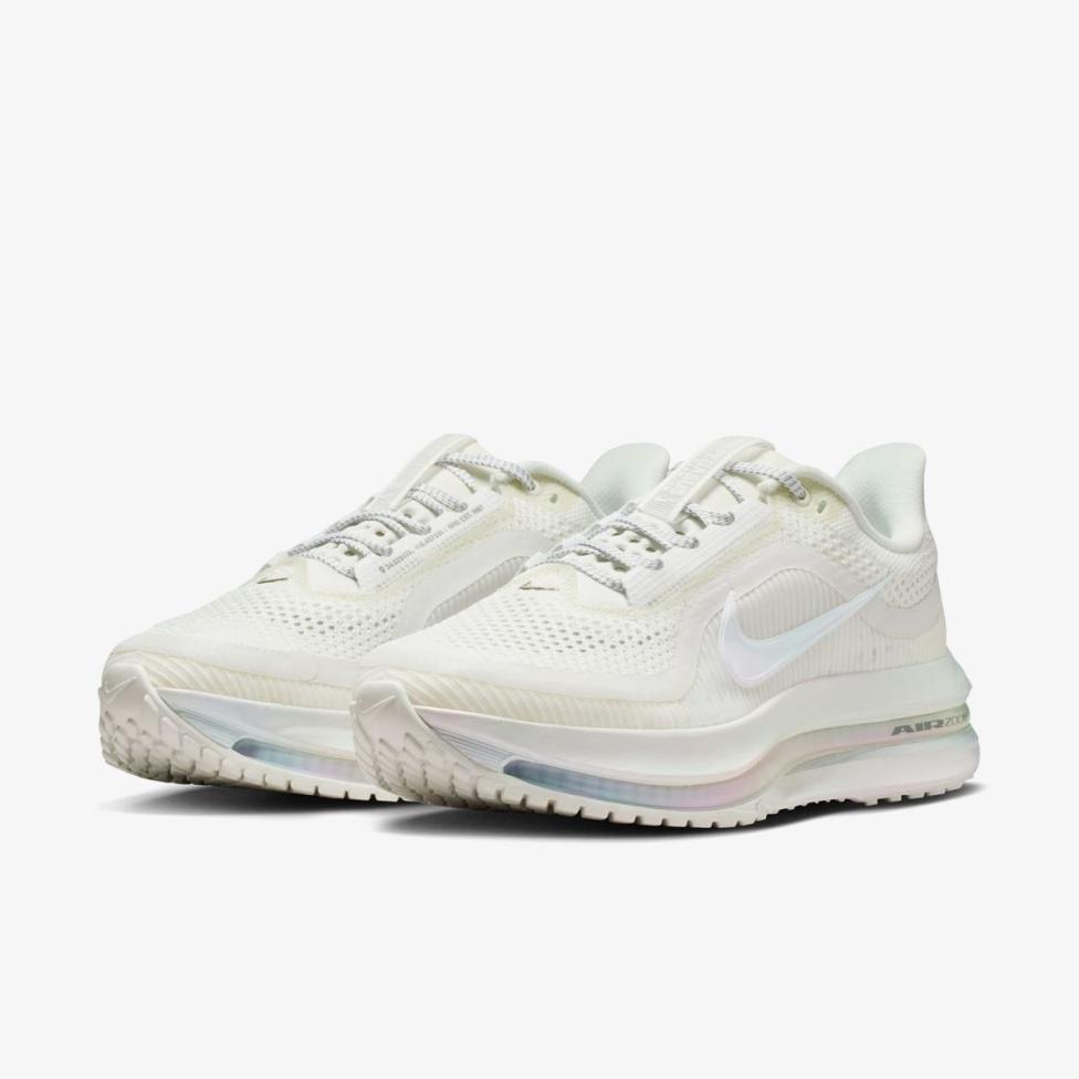 Жіночі кросівки NIKE W PEGASUS PREMIUM ESS_image_5