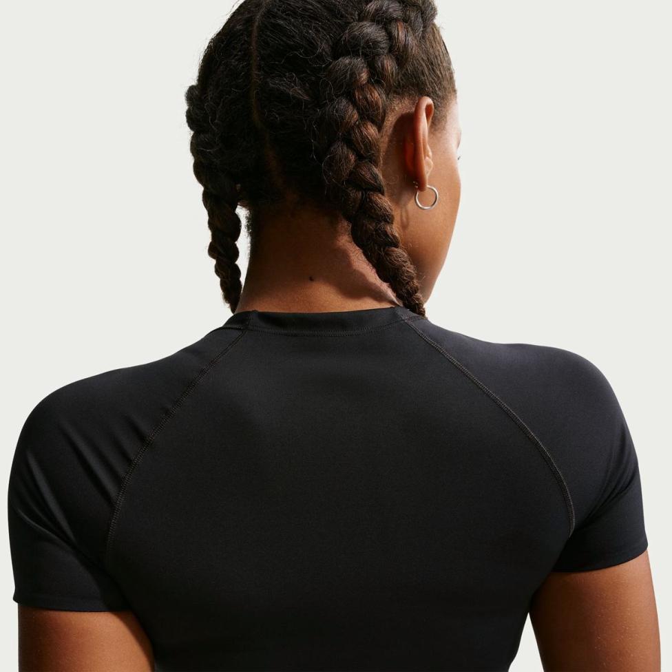 Жіноча футболка NIKE W NK DF UNVRSA SS TOP SNL