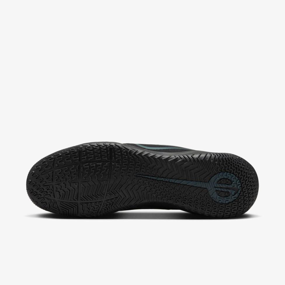 Чоловічі бутси NIKE LEGEND 10 CLUB IC