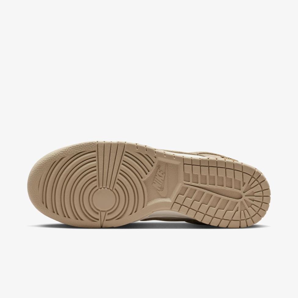 Жіночі кросівки NIKE WMNS DUNK LOW LINEN / METALLIC GOLD