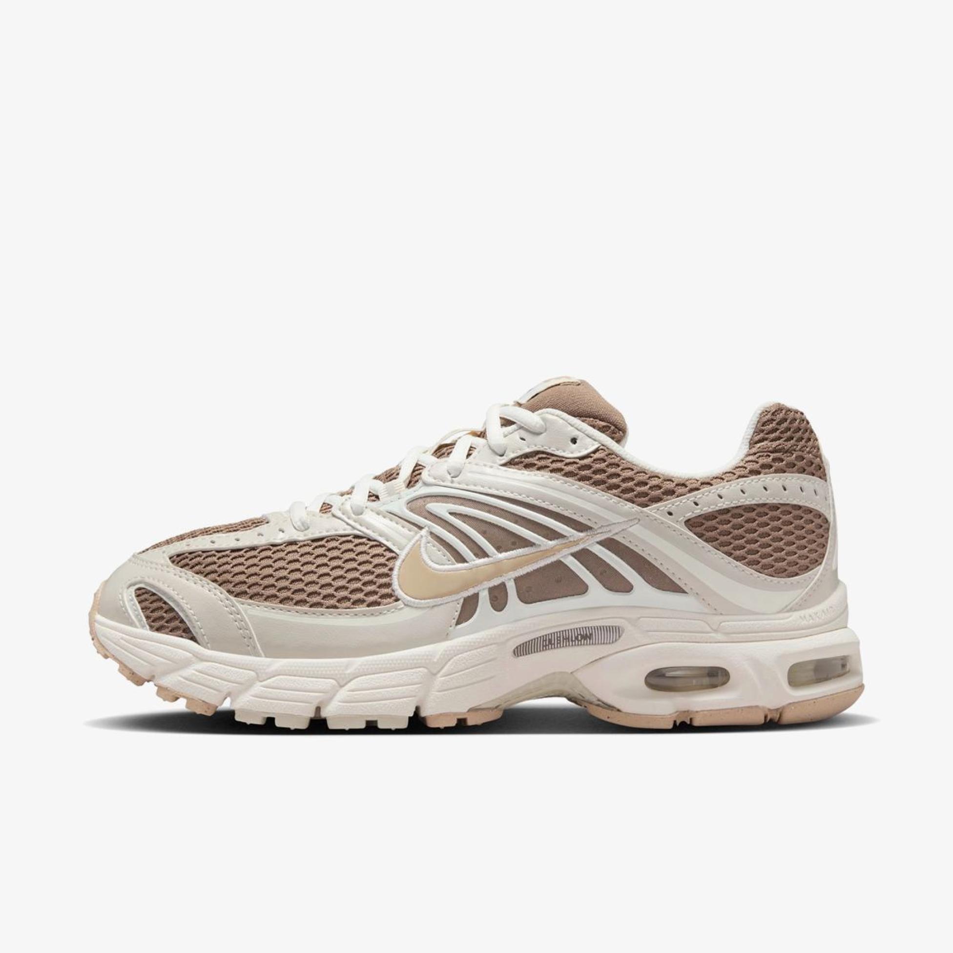 Жіночі кросівки NIKE AIR MAX MOTO 2K