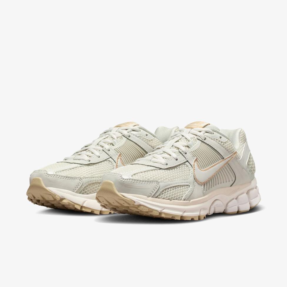 Жіночі кросівки NIKE ZOOM VOMERO 5_image_5