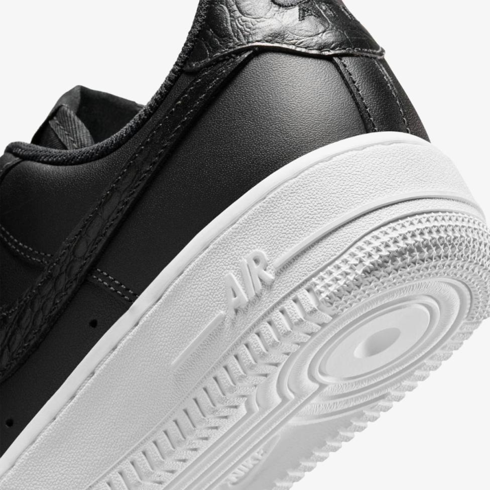 Жіночі кросівки NIKE AIR FORCE 1 07 SE_image_8