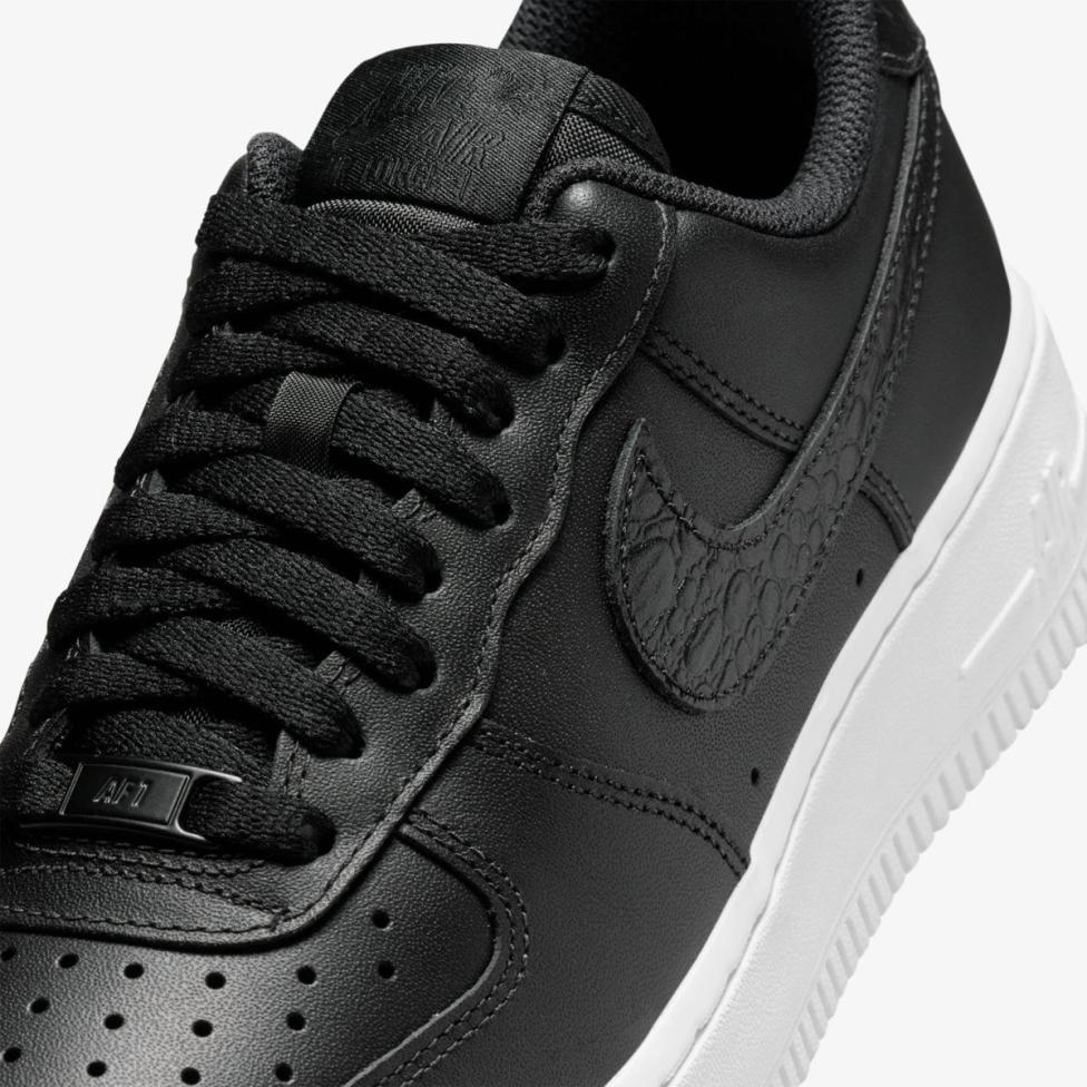 Жіночі кросівки NIKE AIR FORCE 1 07 SE_image_7