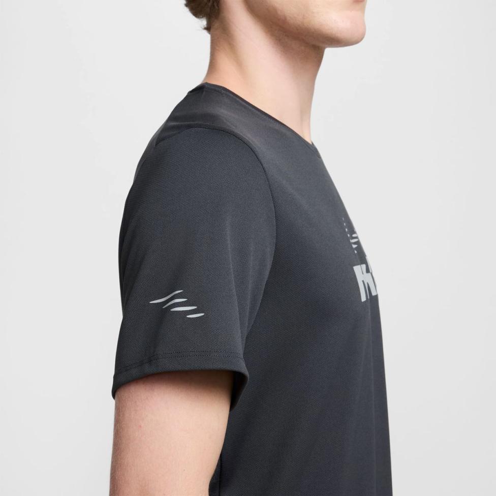 Чоловіча футболка NIKE DRI-FIT MILER FLASH_image_4