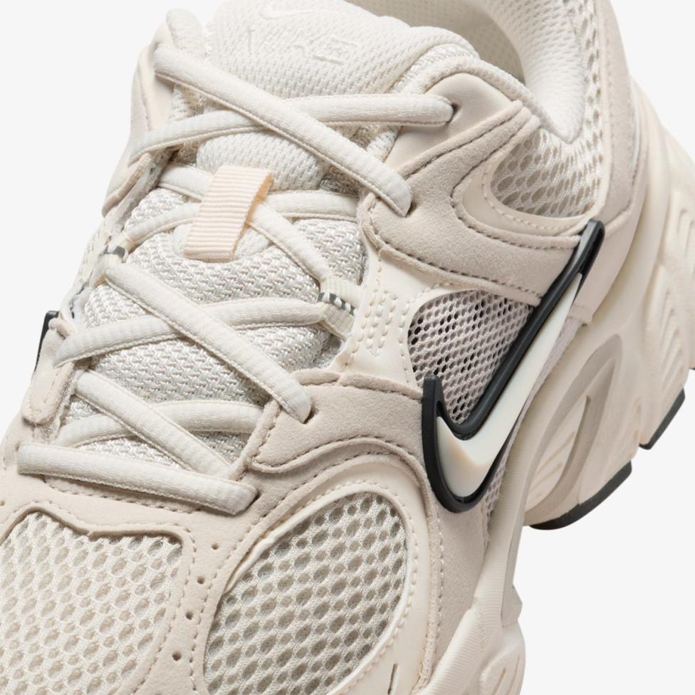 Жіночі кросівки NIKE W V5 RNR_image_7