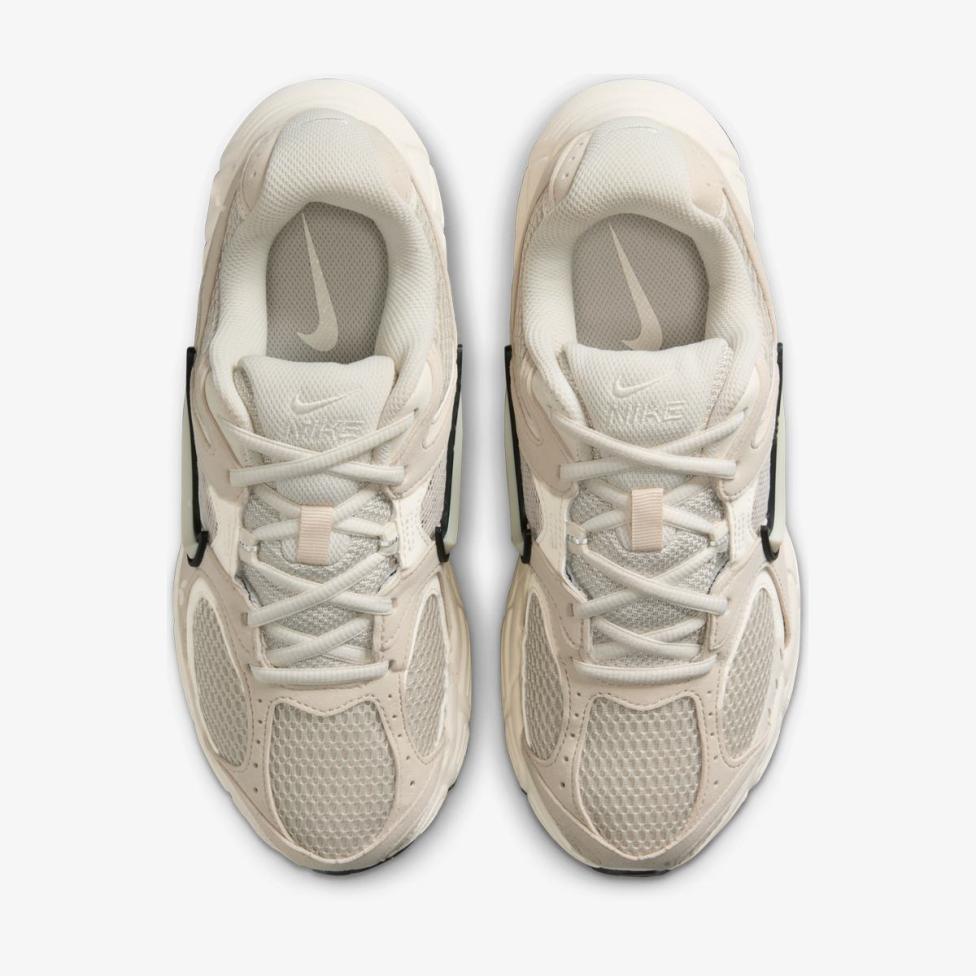 Жіночі кросівки NIKE W V5 RNR_image_4