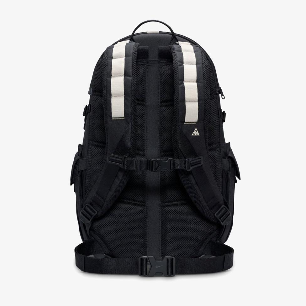 Рюкзак NIKE ACG DAYMAX BKPK