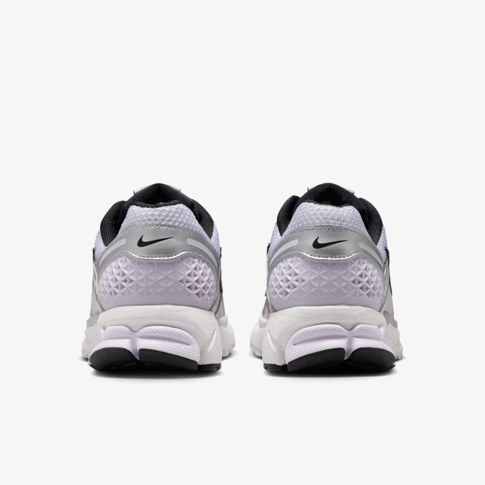Жіночі кросівки NIKE W ZOOM VOMERO 5 M_image_6