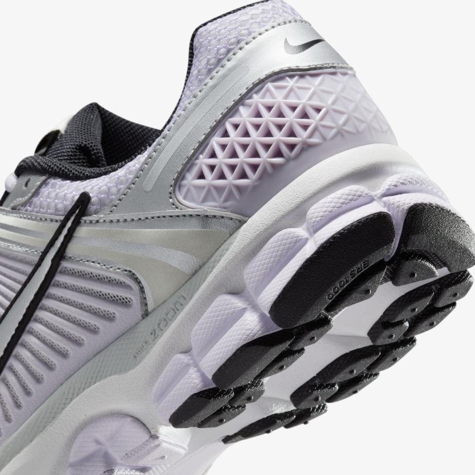 Жіночі кросівки NIKE W ZOOM VOMERO 5 M_image_8