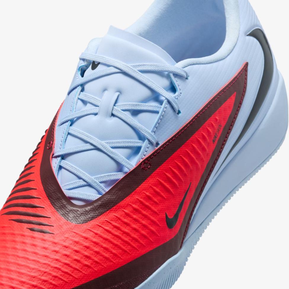 Чоловічі бутси NIKE PHANTOM 6 LOW ACAD IC