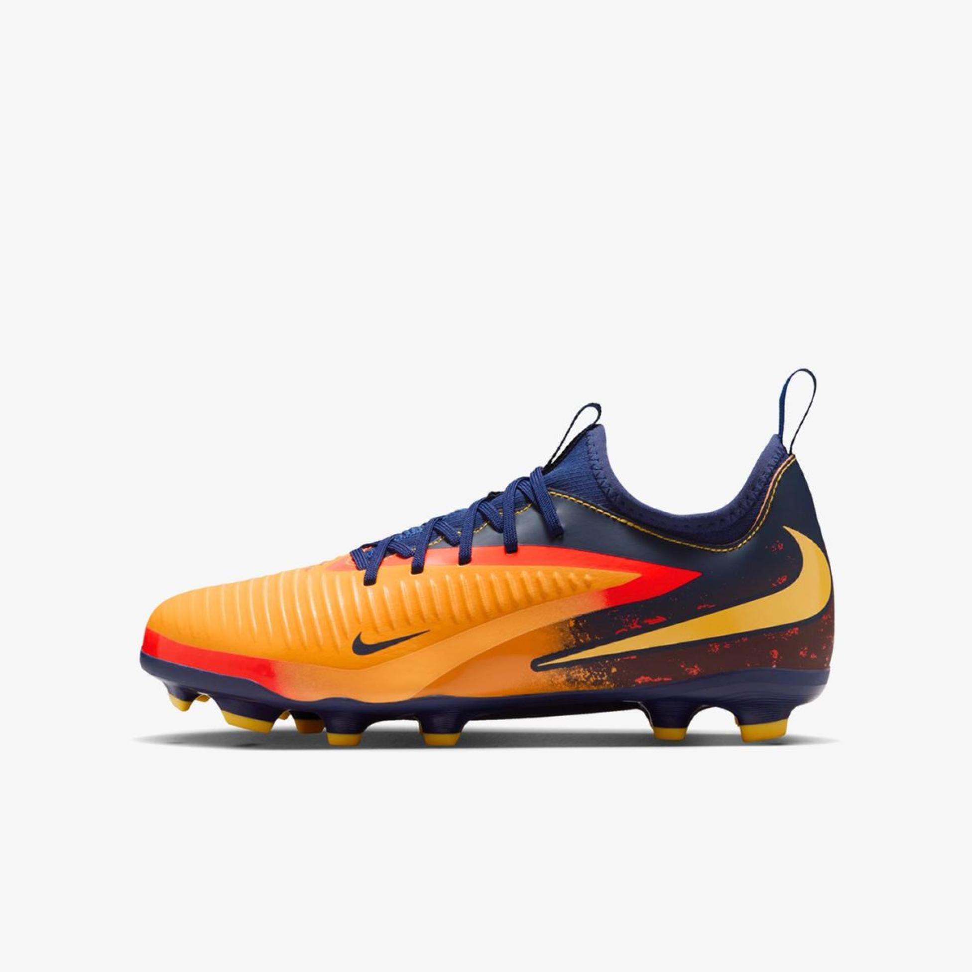 Дитячі бутси NIKE JR PHANTOM 6 LOW ACAD FG/MG EH